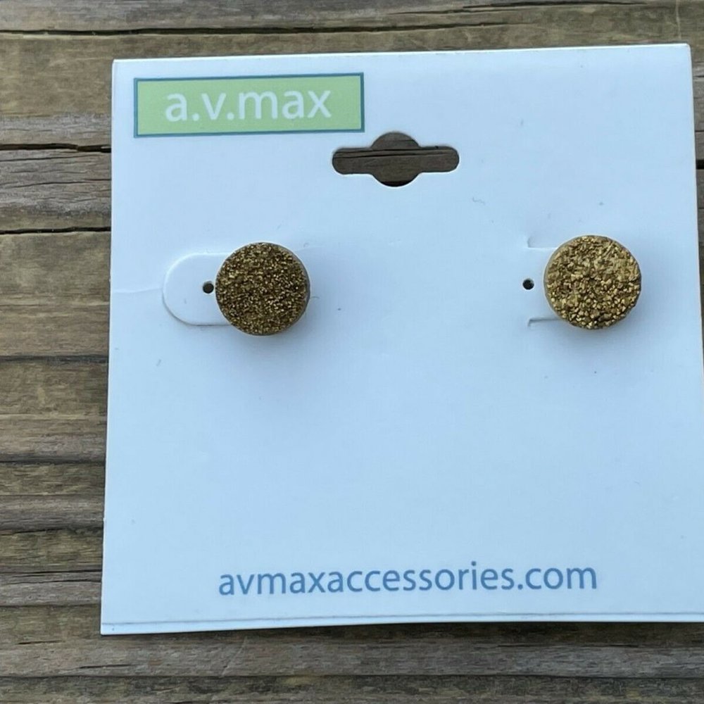 a.v.max Accessories Women Earrings Gold Tone Stud Dove Lever Back Fashion Jewelr